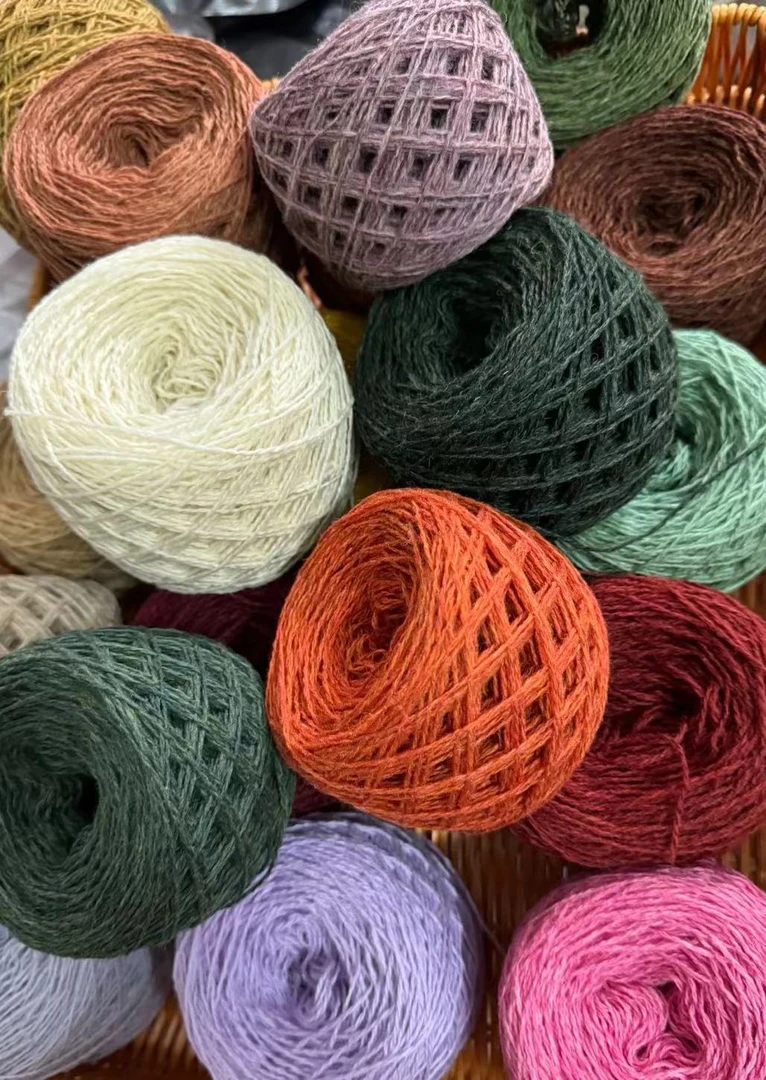 设得兰羊毛，下单备注颜色，否则随机发（偏远不发货）