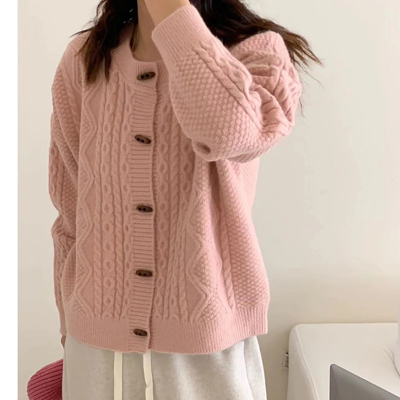 加厚毛衣开衫女2024年秋冬牛角扣时尚百搭减龄外套上衣外穿针织衫