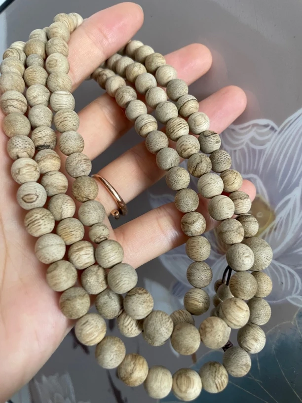 马泥涝沉香手串规格0.8