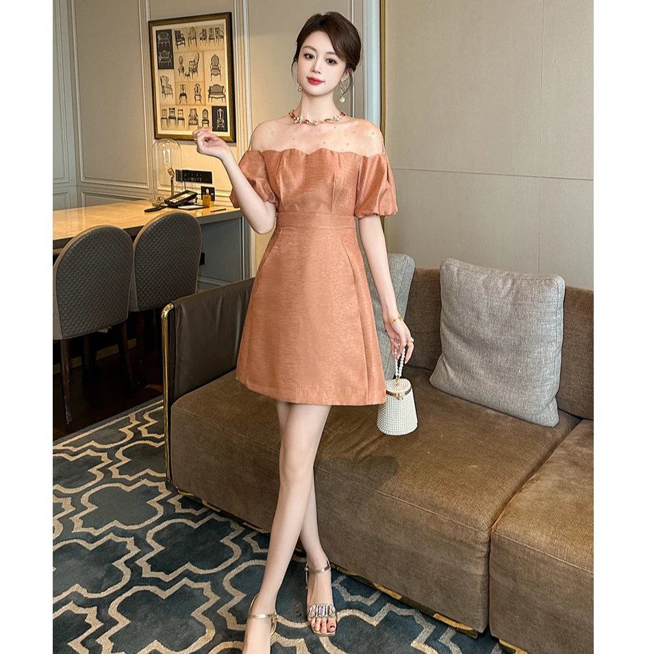 2025夏季新款女装名媛小众重工镶钻泡泡袖收腰A字连衣裙21285