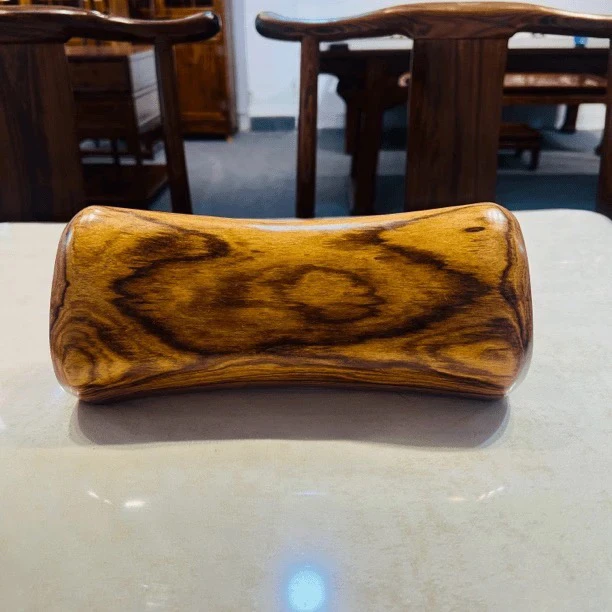 花梨木枕头 红木文玩25*12*6