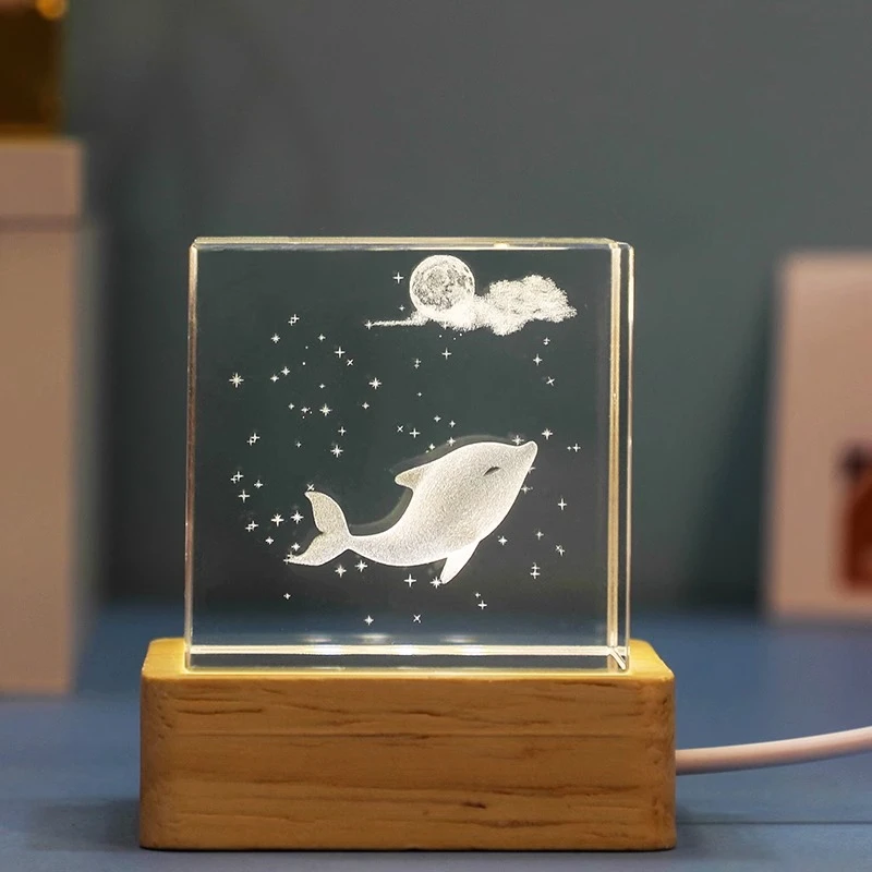 发光水晶方体摆件卧室桌面装饰品送女生男朋友创意生日礼物高级感