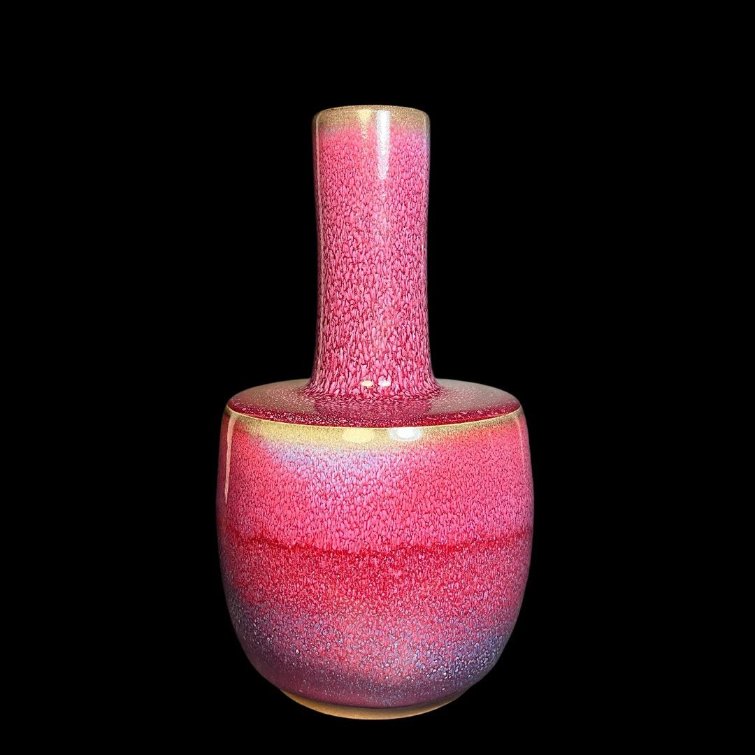 韩晓东老师传统煤烧作品——直口瓶。尺寸：高度24、口径4.6、腹径14。