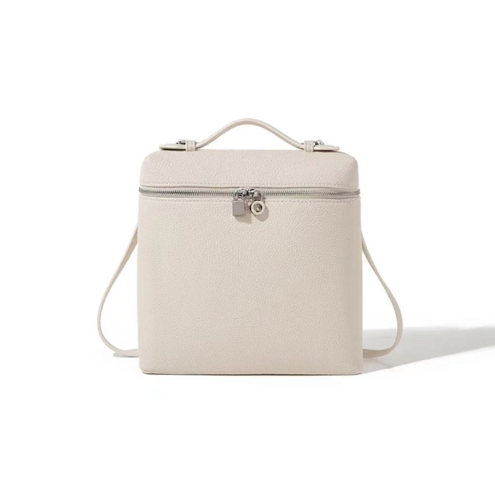 Moment Hous 小众设计机车简约百搭便携休闲日常ins饭盒双肩包