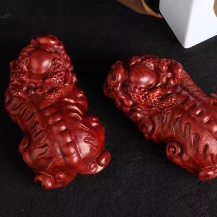 小叶紫檀貔貅手把件家居个性摆件麒麟男士把玩摆件装饰礼品
