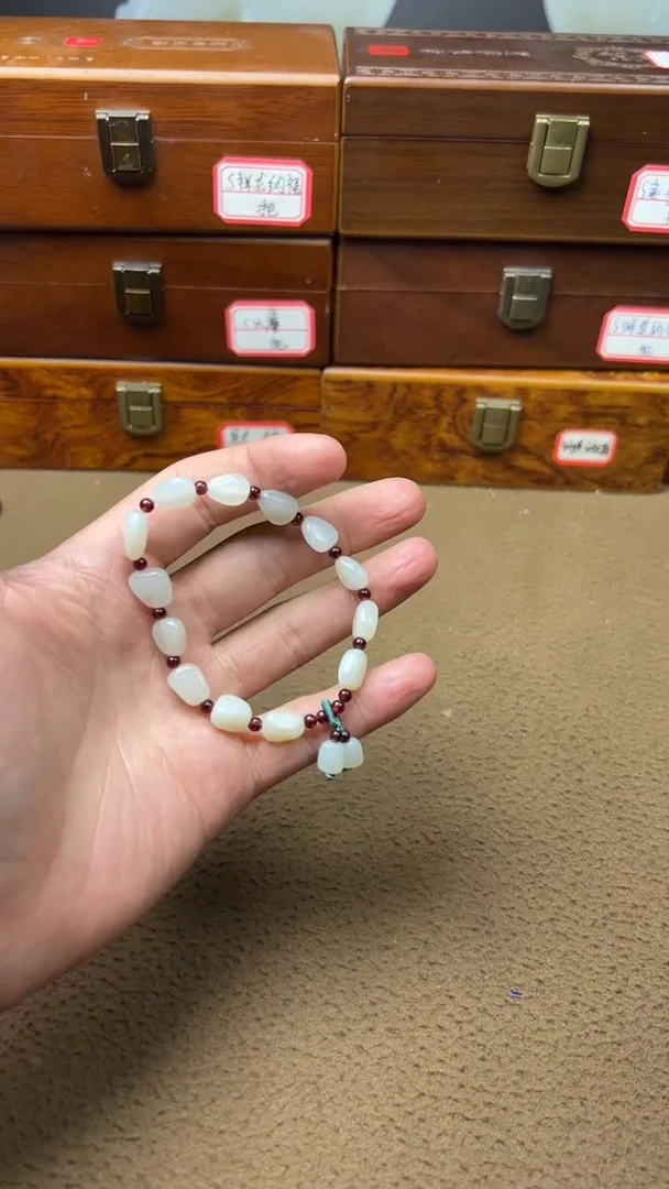 【闪购商品】和田玉挂件未镶嵌1