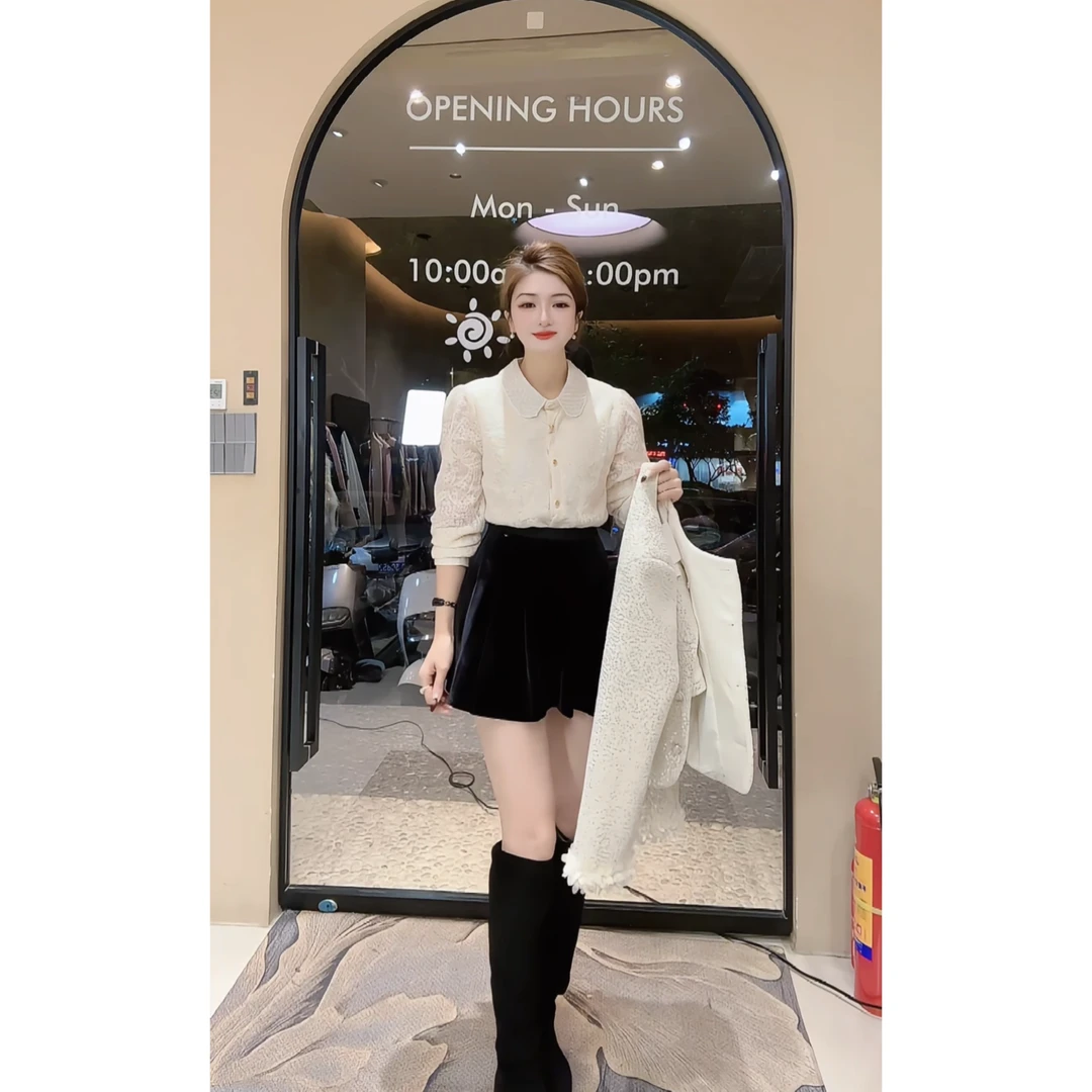 涵儿家 洋气领口重工钉珠蕾丝钩花衬衫VS百搭高腰丝绒百褶裙