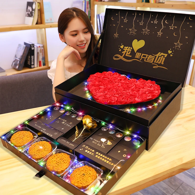 中秋节礼物创意广式月饼礼盒装送男女友长辈老师公司福利礼品