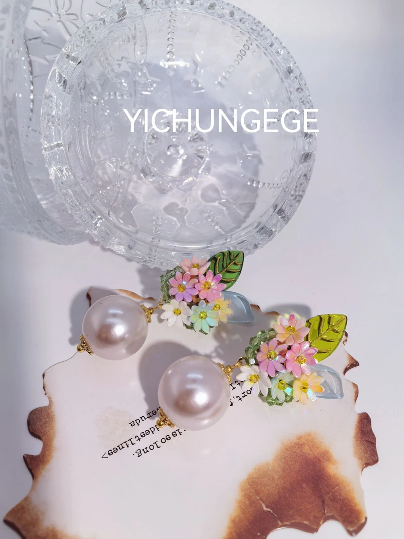 YI CHUN GE GE 铜合金耳饰 设计师原创法式时尚清新轻奢小众耳饰