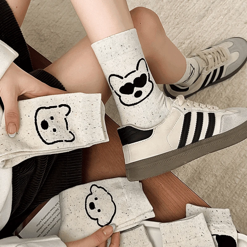 新款早秋百搭点子纱小狗袜子女中筒袜春秋季款日系可爱运动长袜女