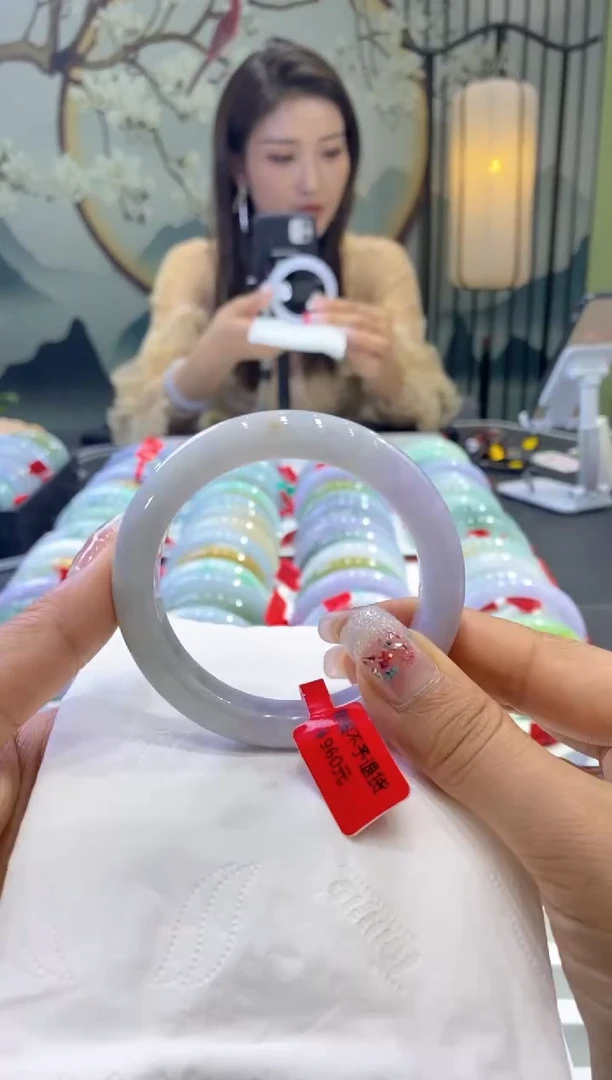 【闪购商品】翡翠手镯未镶嵌99903226