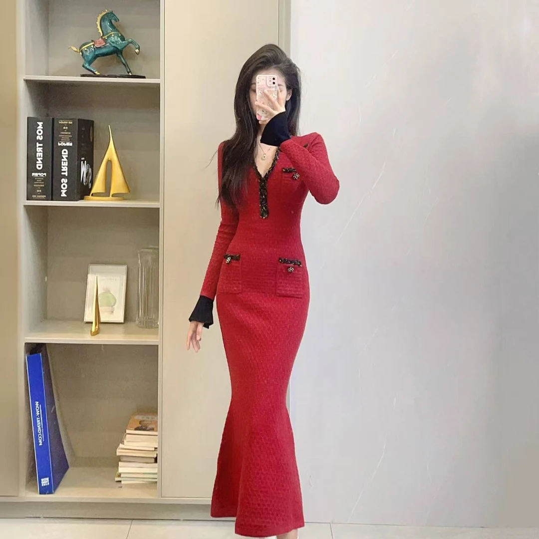 396显瘦洋气复古短款轻奢时尚气质名媛针织百搭收腰修身连衣裙