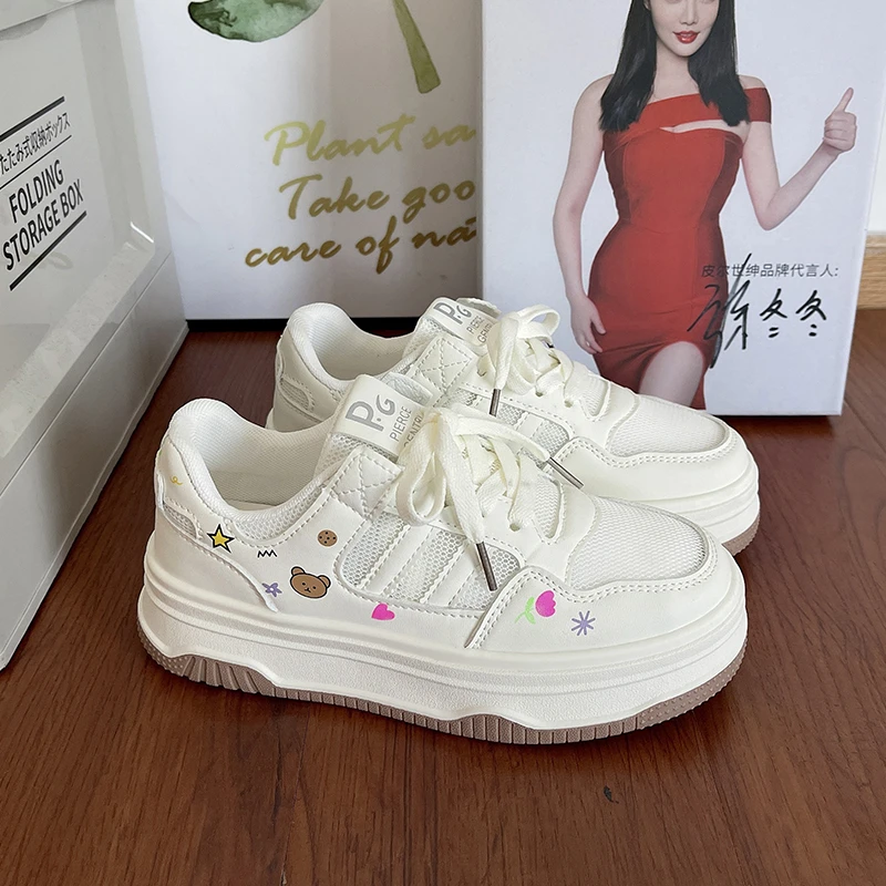 爆款网面小白鞋女夏季新款学生百搭透气厚底增高平底运动休闲板鞋
