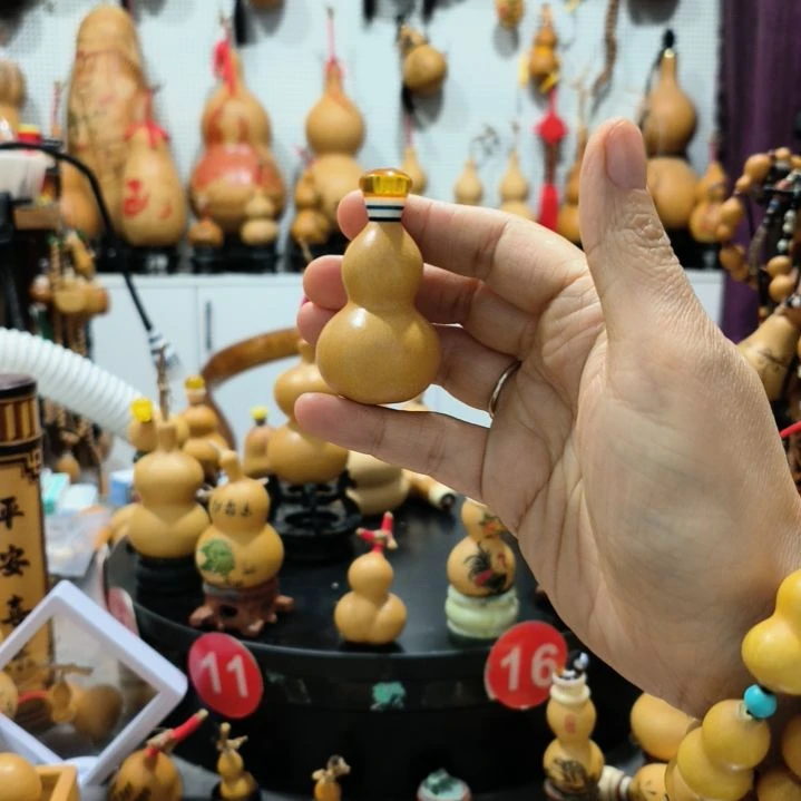【闪购商品】天然葫芦z***鹤