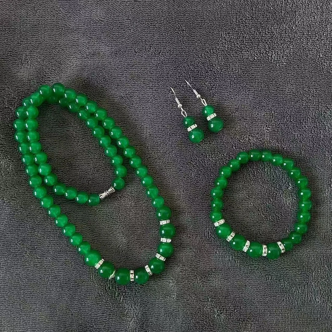 复古绿高级感项链ZD0299