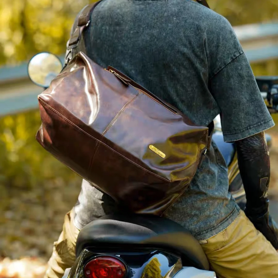 复古斜挎包摩托车大容量pu皮旅行包轻软单肩斜挎包【风迹plus】