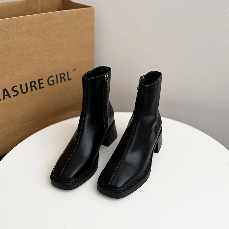 【现货】5cm,牛皮方头秋冬时装靴百搭短靴英伦风通勤女靴子SM010