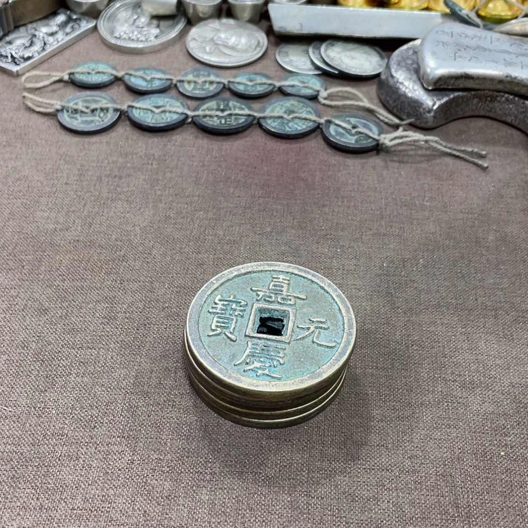 【闪购商品】亮**行黄铜材质