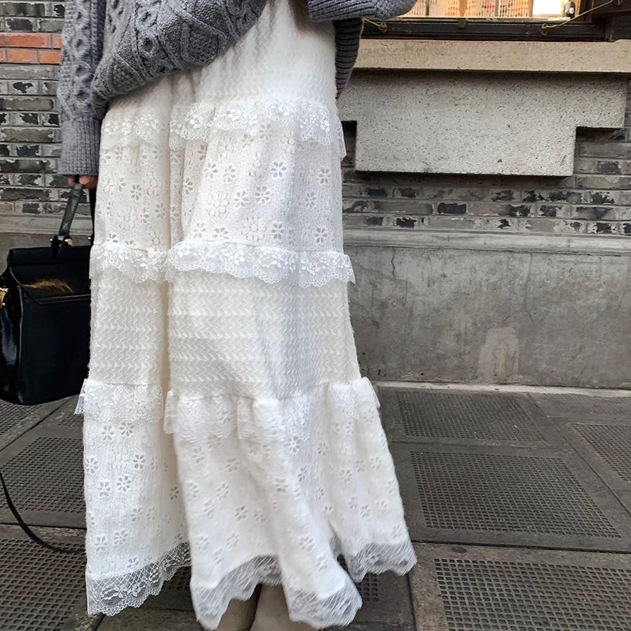 加绒加厚芭蕾风白色半身长裙2024温柔高腰A字蕾丝拼接仙女蛋糕裙