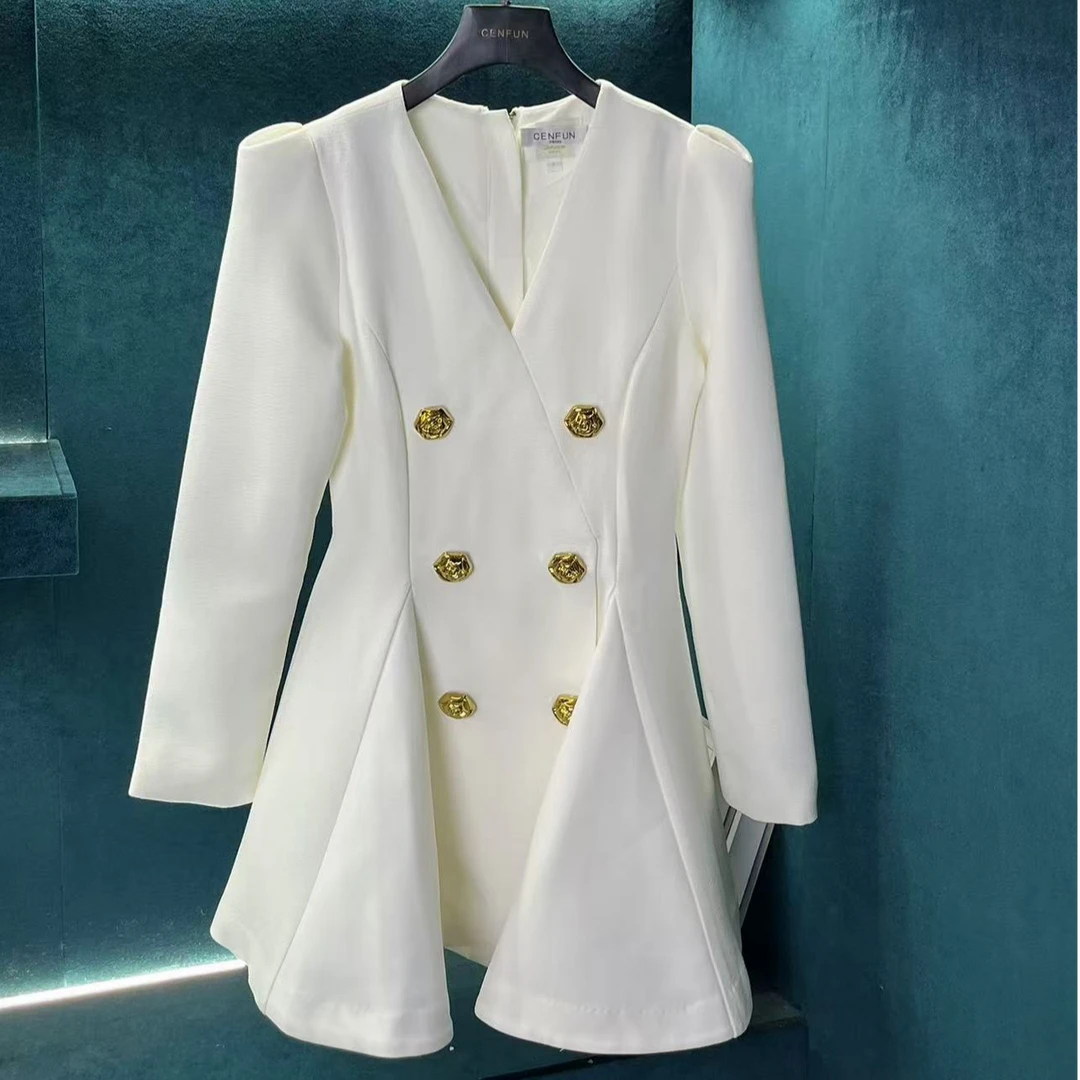 【CENFUN】V领立体玫瑰花金属扣拼接裙摆西装连衣裙短裙女E031146