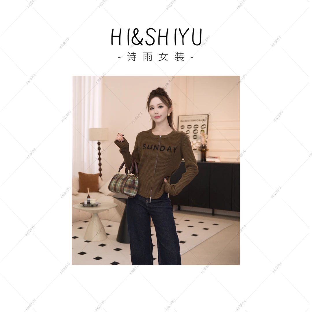 HISHIYU【星期天】小众设计感字母印花拉链时尚百搭软糯针织衫