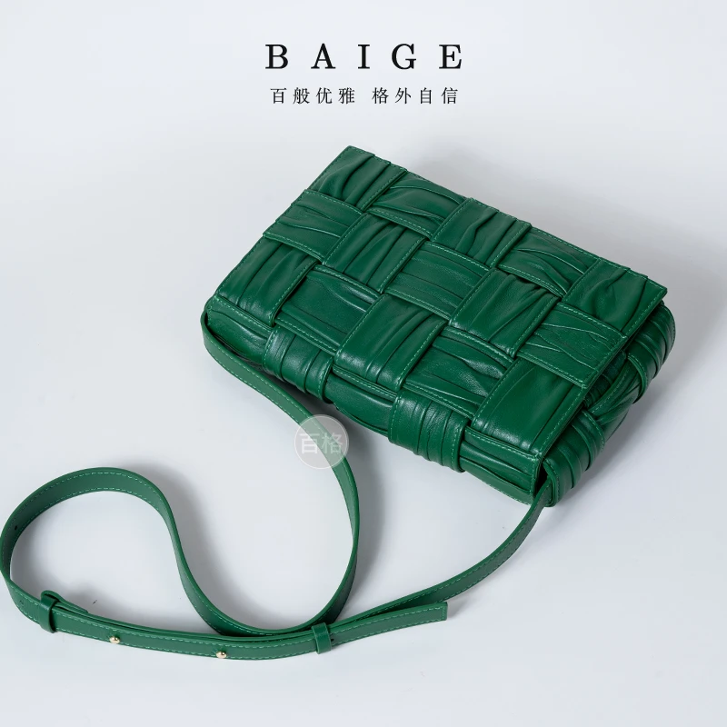 绵羊皮信封包2025新款手工编织包高级女包轻奢单肩斜挎枕头包9163