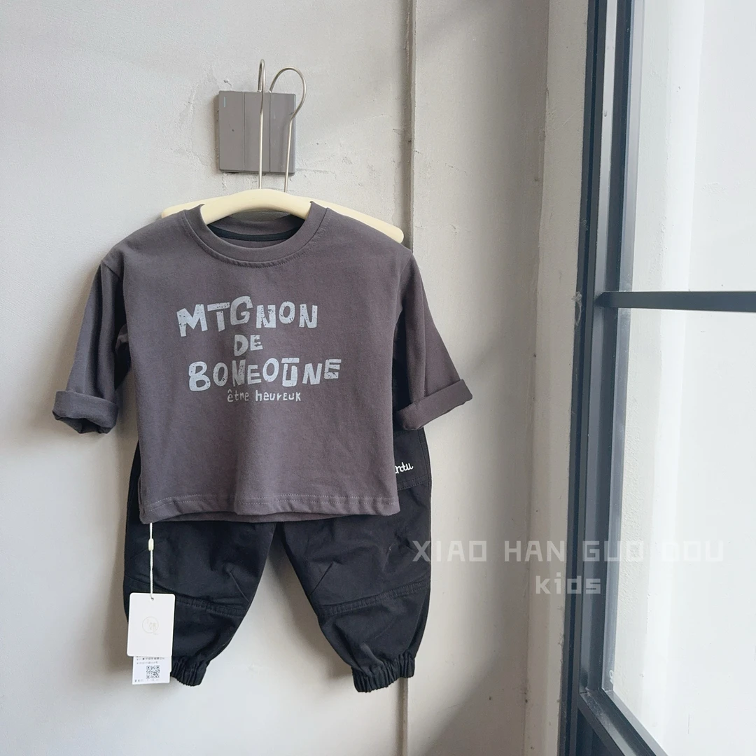 男女童韩版字母秋款长袖T恤