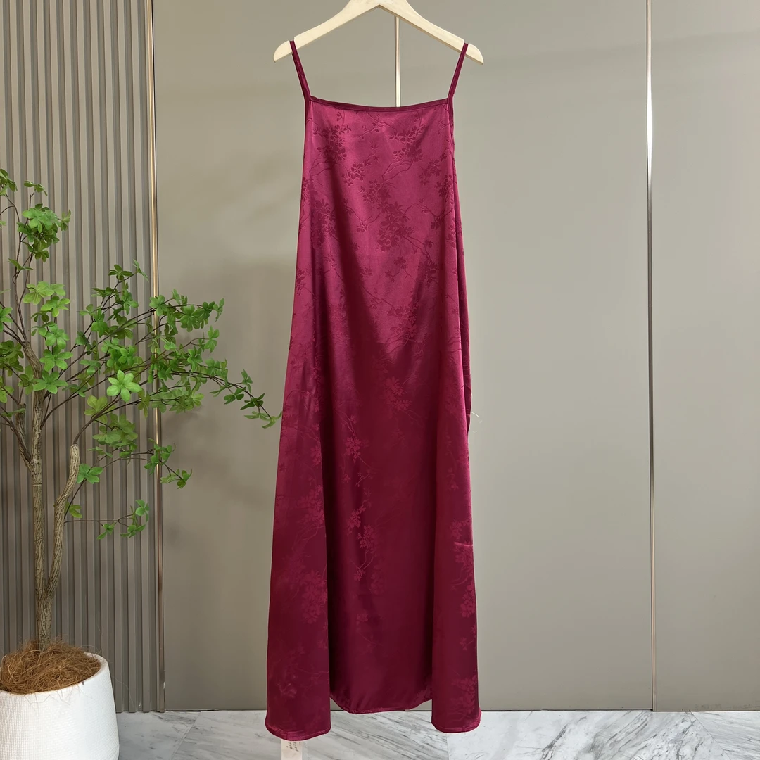 6021/浆果红高级缎面时尚夏季气质长款吊带女装宽松女装连衣裙