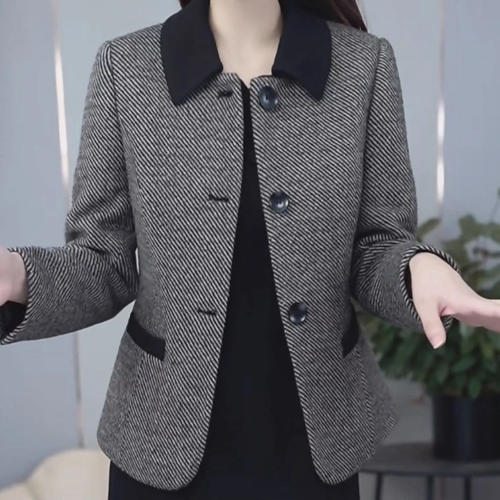 高档磨毛软精纺短外套女冬季2025新款复古气质亲肤减龄妈妈装棉衣