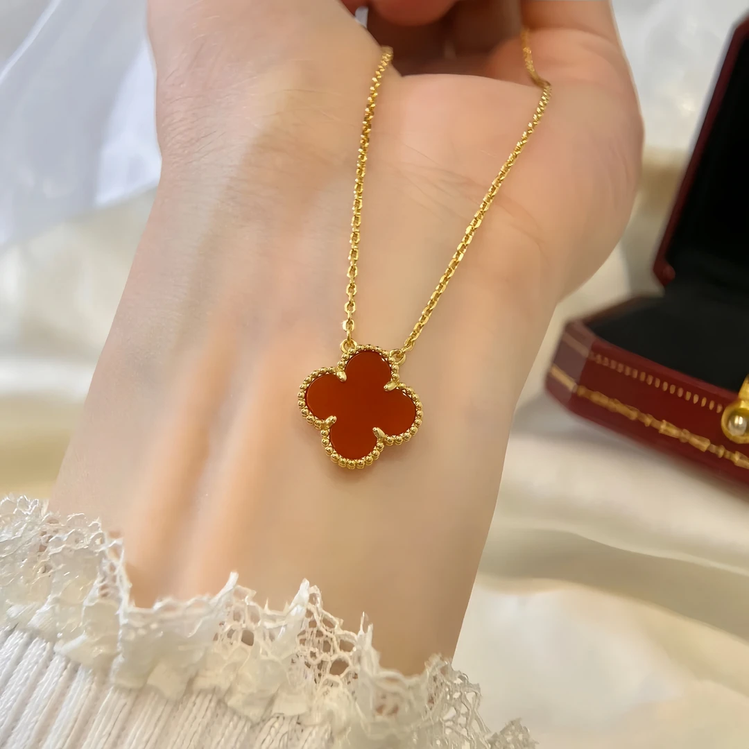 虎总专属红四叶草吊坠项链女经典轻奢时尚气质双面坠链锁骨链ins