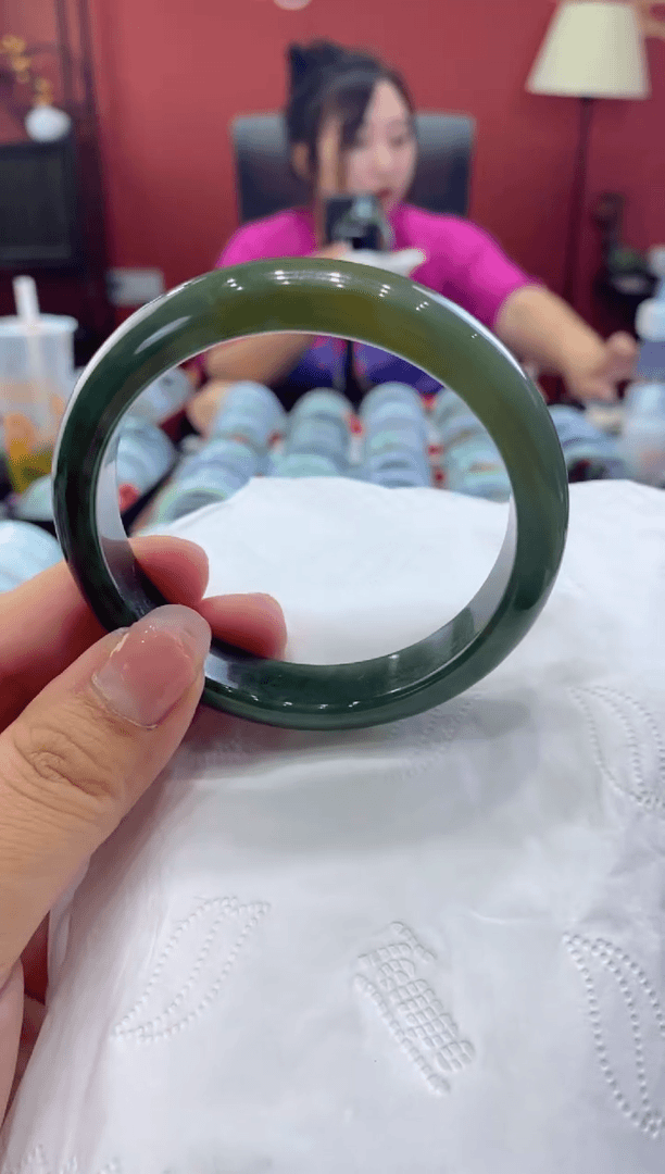 【闪购商品】翡翠手镯未镶嵌00003031