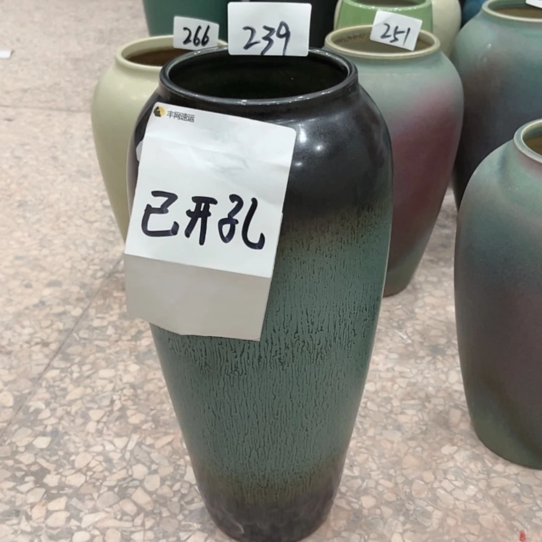 【闪购商品】陶瓷瓶微瑕239高34口9