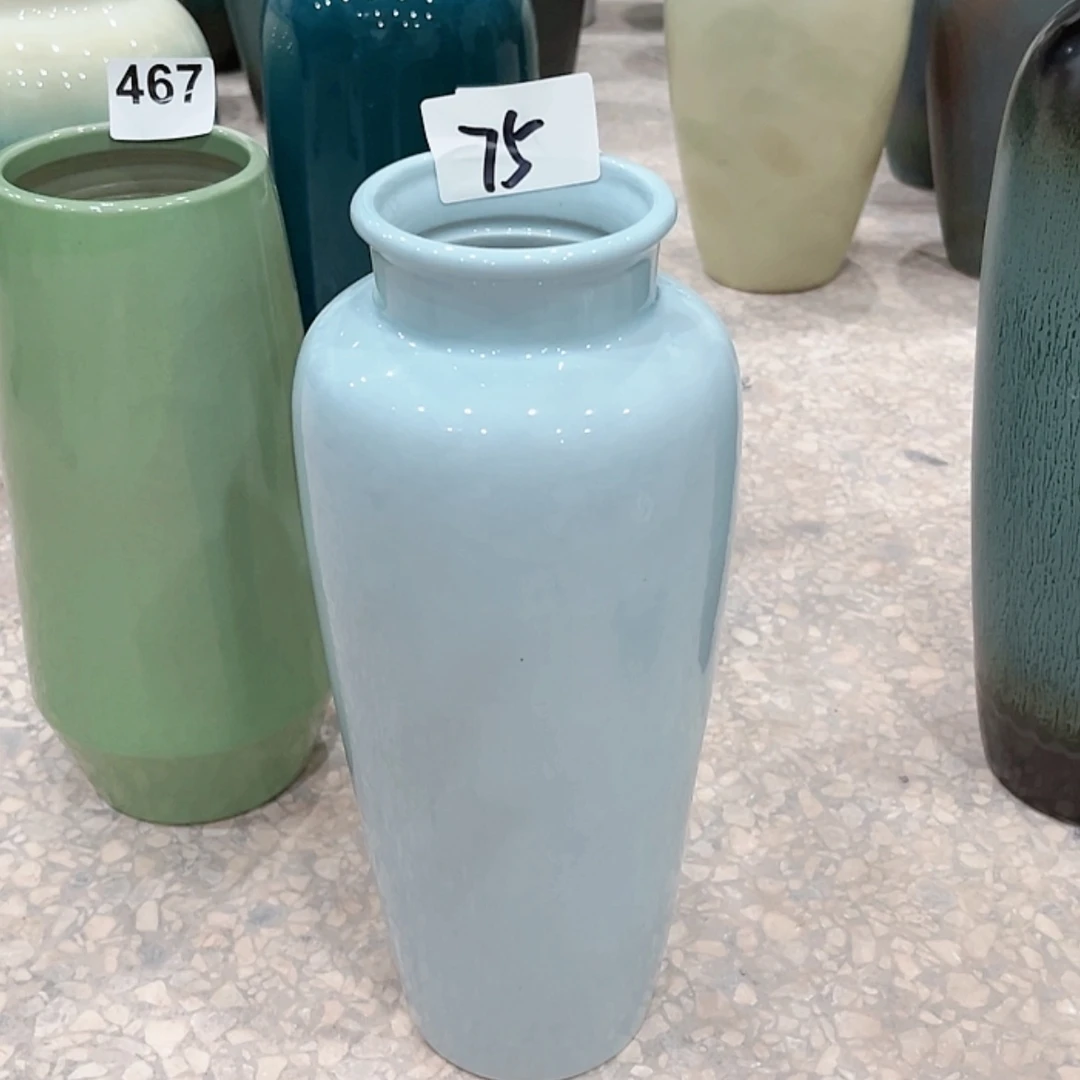 【闪购商品】陶瓷瓶微瑕75高31口7