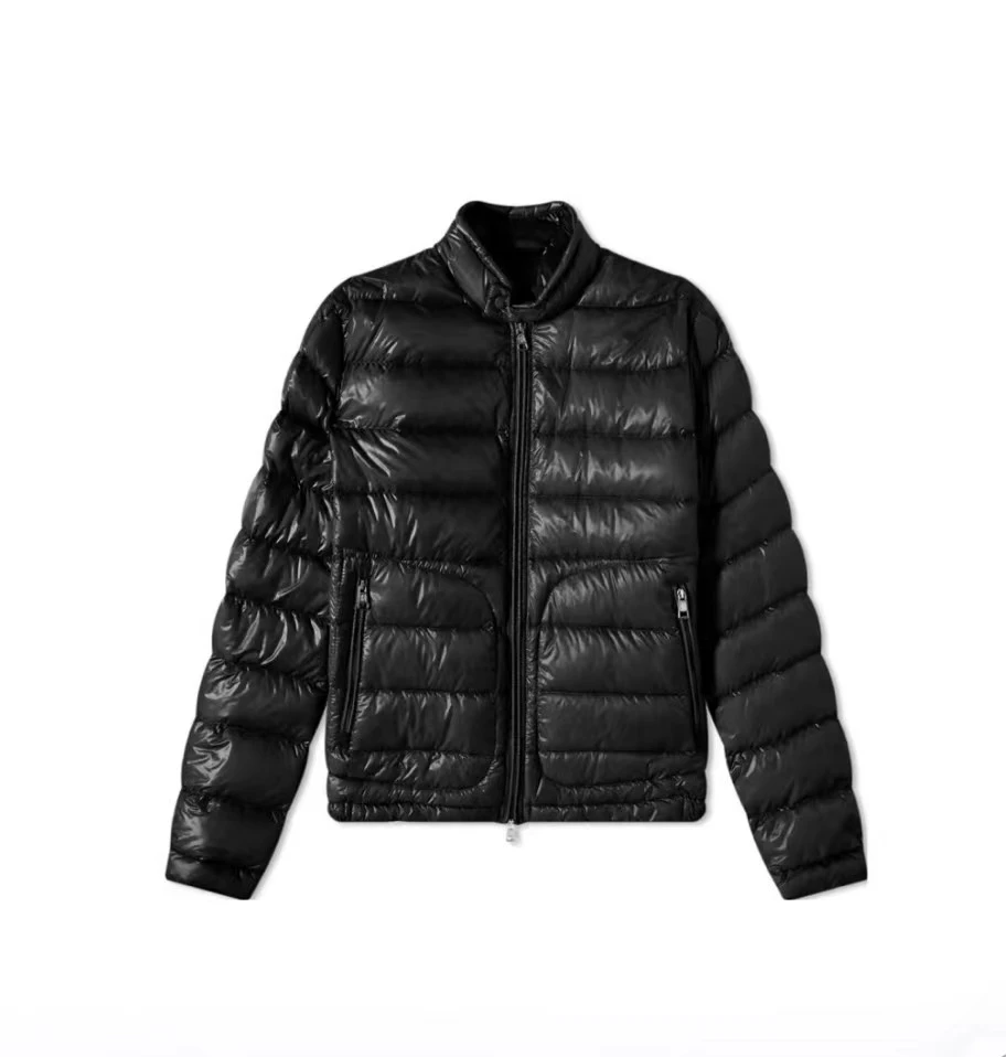 全新未使用 MONCLER ACORUS经典黑色袖标Logo薄羽绒服1A10600