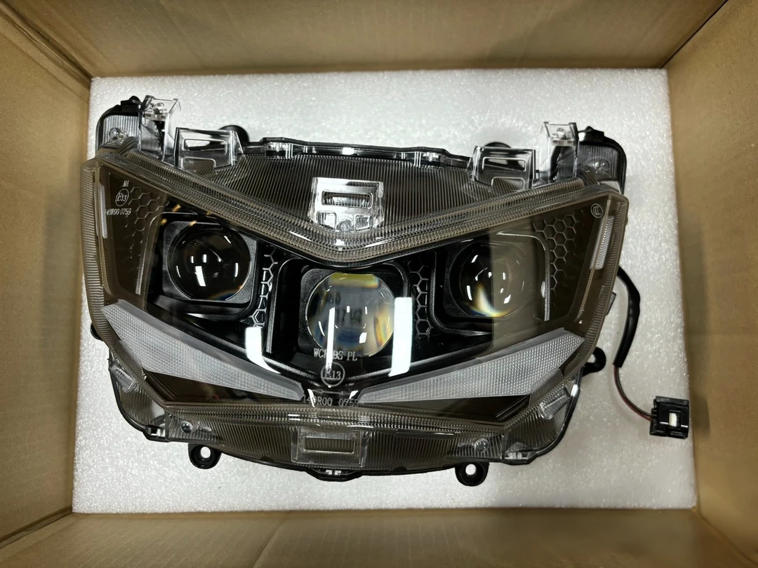 21-24款雅马哈nmax155大灯改装澳兹姆LED透镜大灯总成