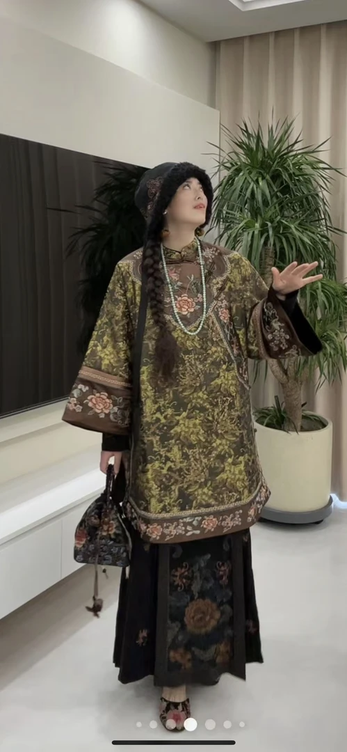 民族风刺绣棉衣242610