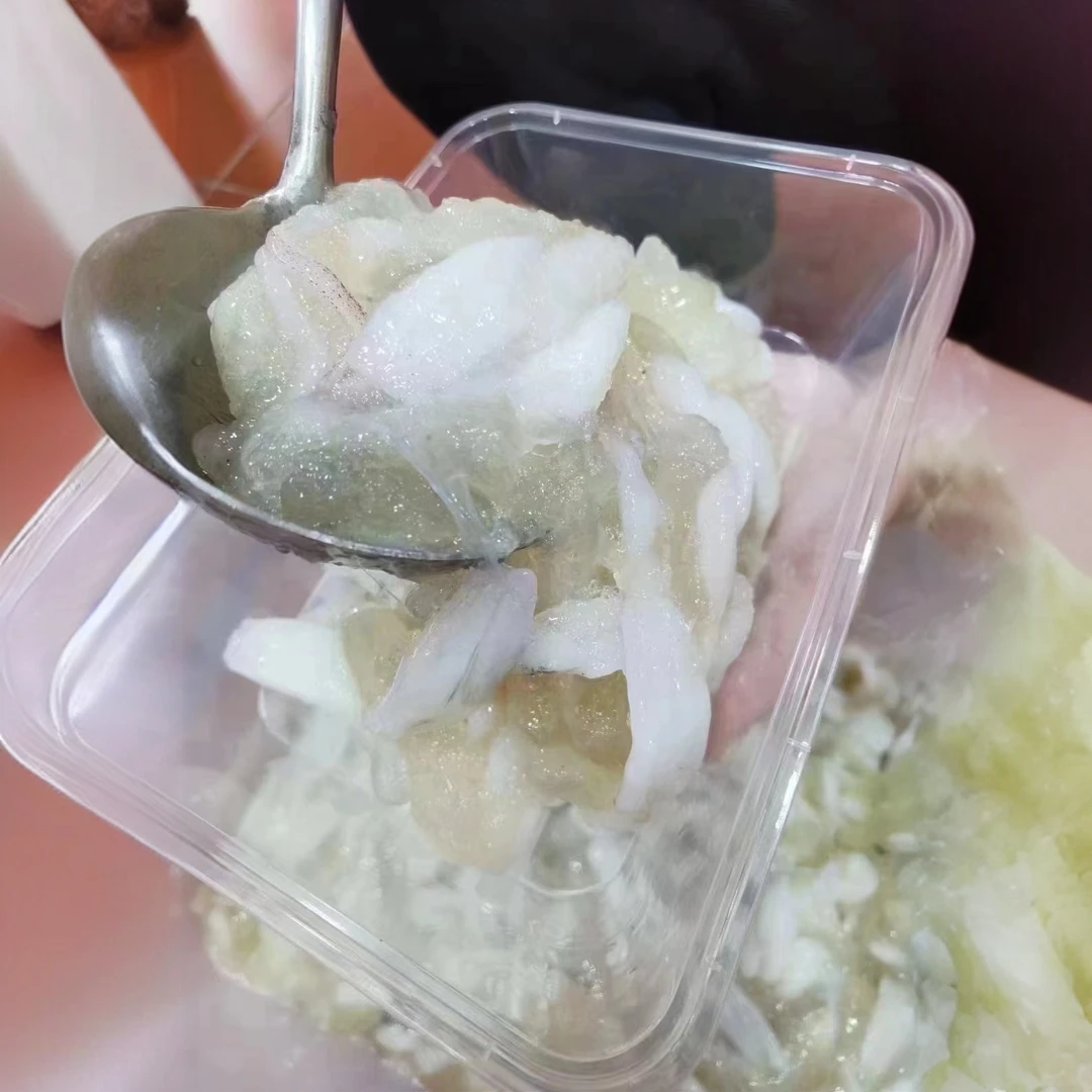 【顺丰快递】【甲子本港鱿鱼饭】鸡蛋打散放葱花油煎