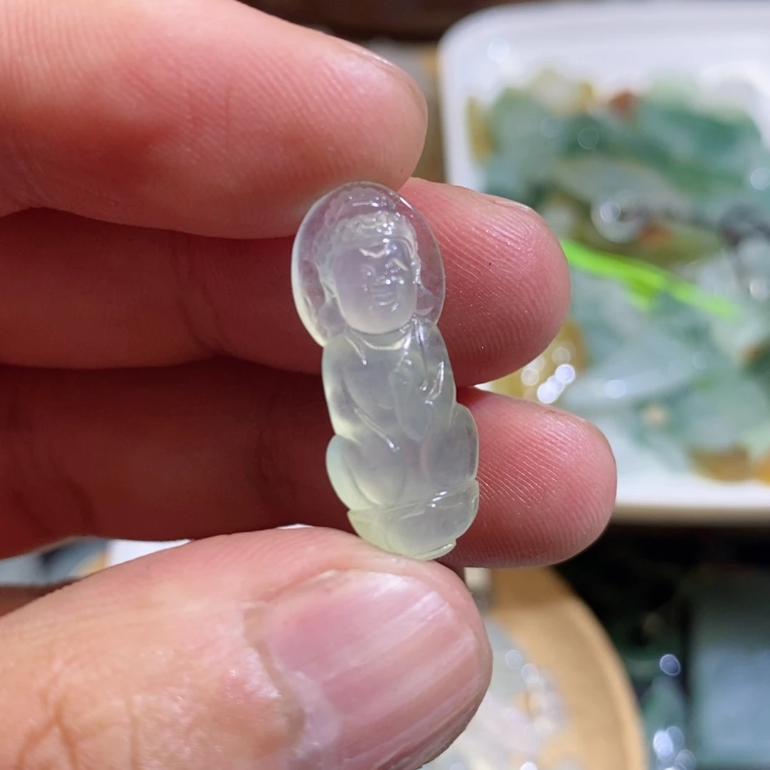 定制翡翠未镶嵌翡翠