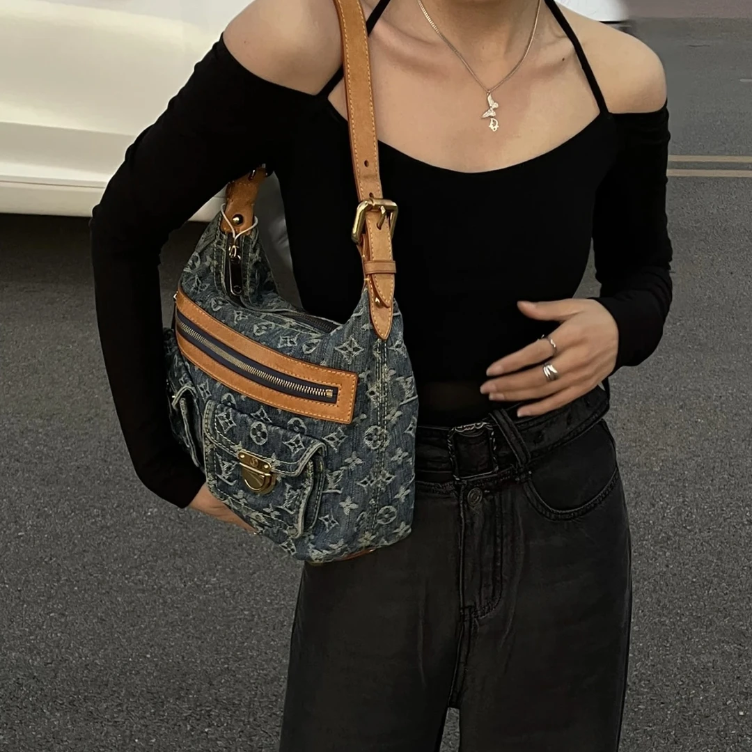 95新 LouisVuitton/路易威登 LV单宁牛仔斜挎包1028包展