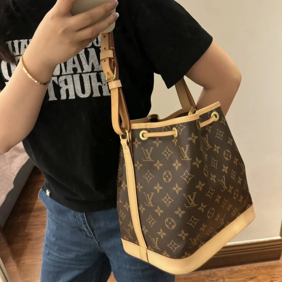95新 LouisVuitton/路易威登 LV抽绳水桶bbxj481