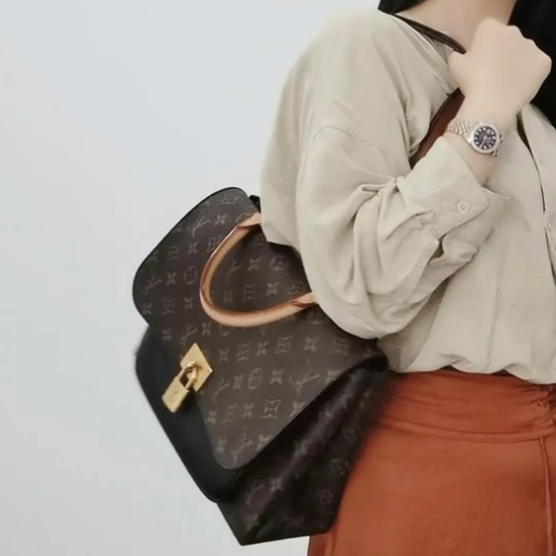 95新 LouisVuitton/路易威登 lv老花锁头单肩包 972142