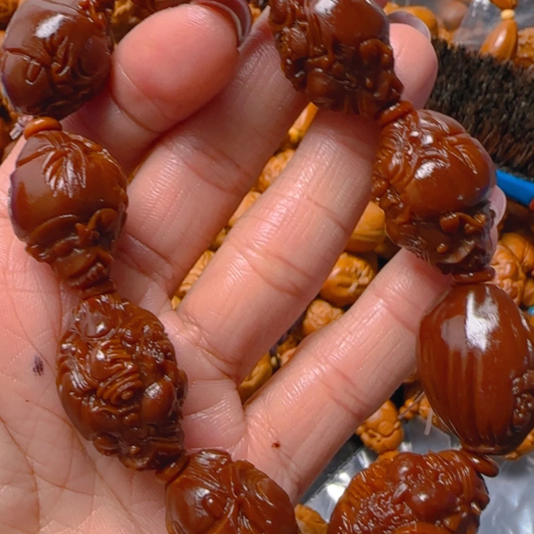 【闪购商品】橄榄核吊坠