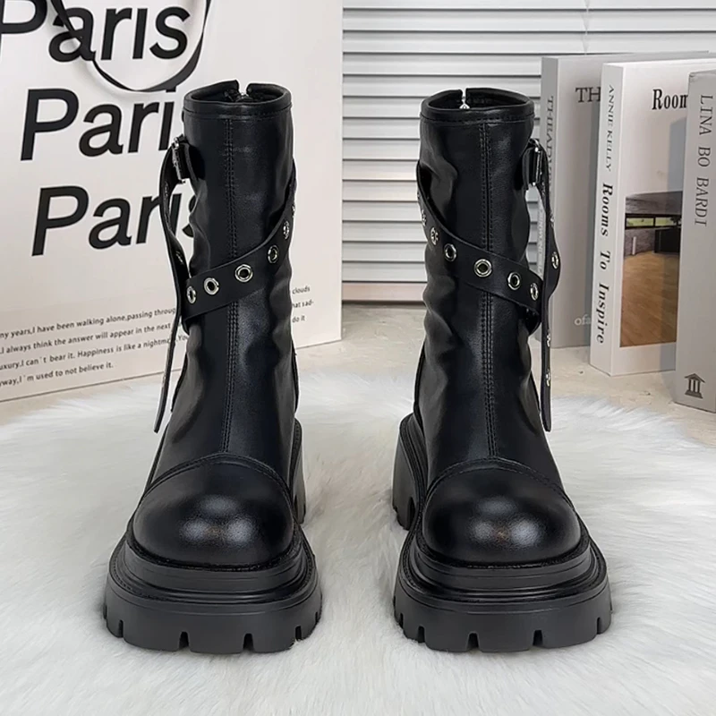 2025年秋季新款烟筒靴马丁靴8厘米套筒单靴时尚百搭网红爆款短靴