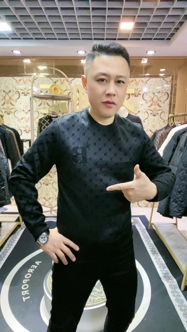 【领士】秋季男上衣修身BBB植绒休闲圆领高品质时尚卫衣