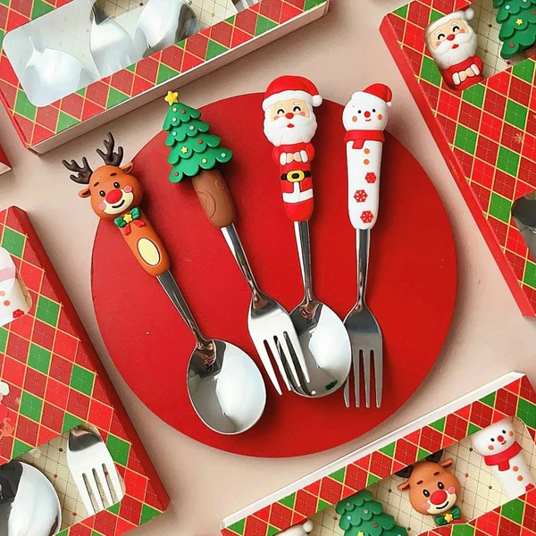易铂圣诞礼盒勺子叉子4件套圣诞老人礼品网红不锈钢餐具可爱勺子