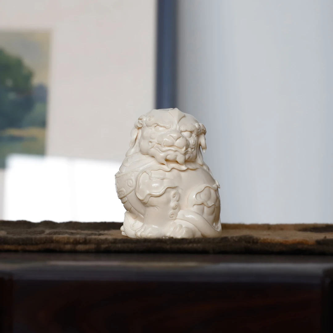 rongyi/蓉艺猛犸牙精工雕刻狮子瑞兽把玩摆件
