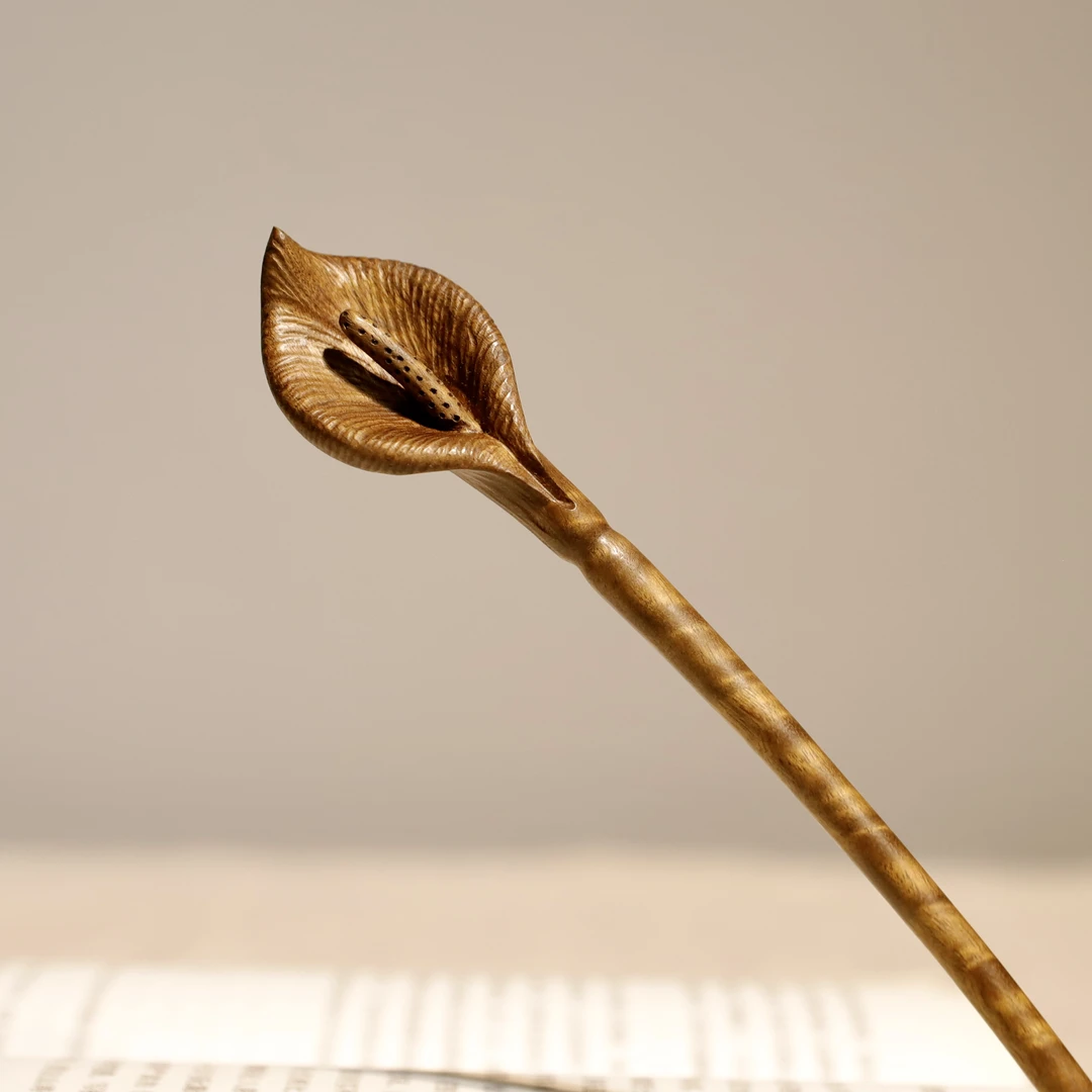 金丝楠阴沉木水波纹手工雕刻马蹄莲发簪茶拨把玩件