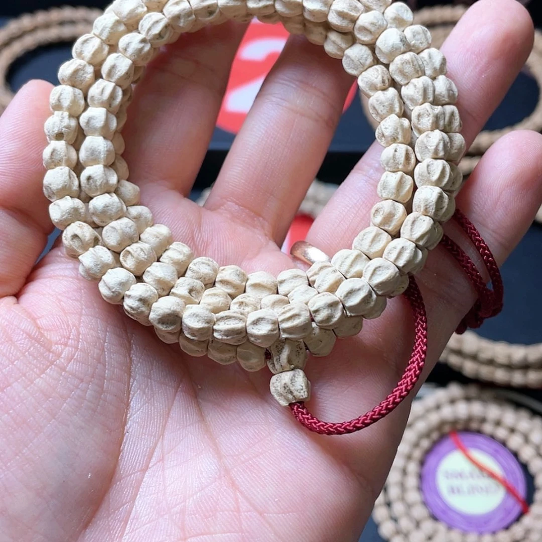 【闪购商品】柏香籽/百香籽吊坠L**.