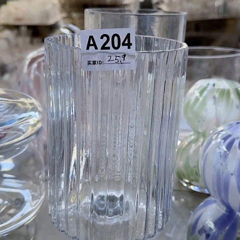 25高搓底花瓶简约大气