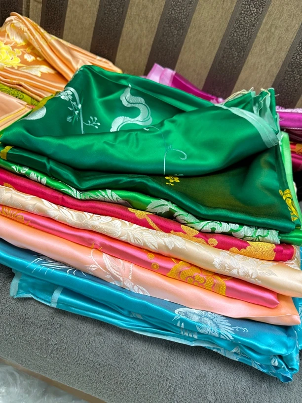 单彩面料新中式老软缎非外套面料直播间（不来回）